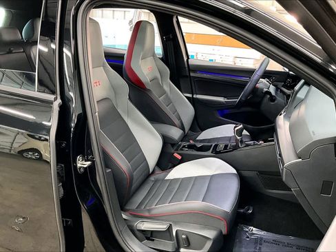 Used 2024 Volkswagen GTI SE image 10