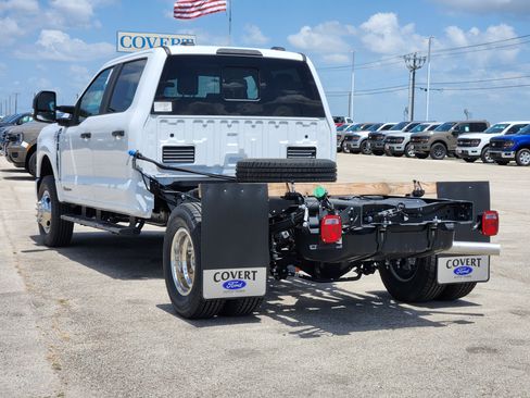 New 2026 Ford F350 XL w/ XL Chrome Package AWD/4WD image 5