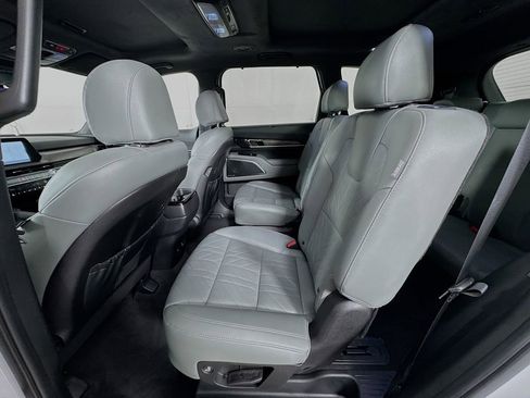 Used 2023 Kia Telluride SX Prestige X-Pro image 29