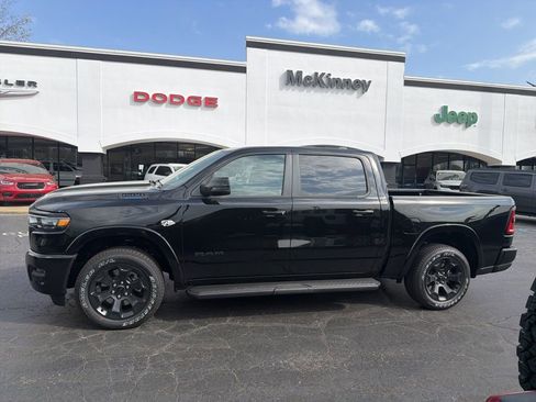 New 2026 RAM 1500 4x4 Crew Cab image 4