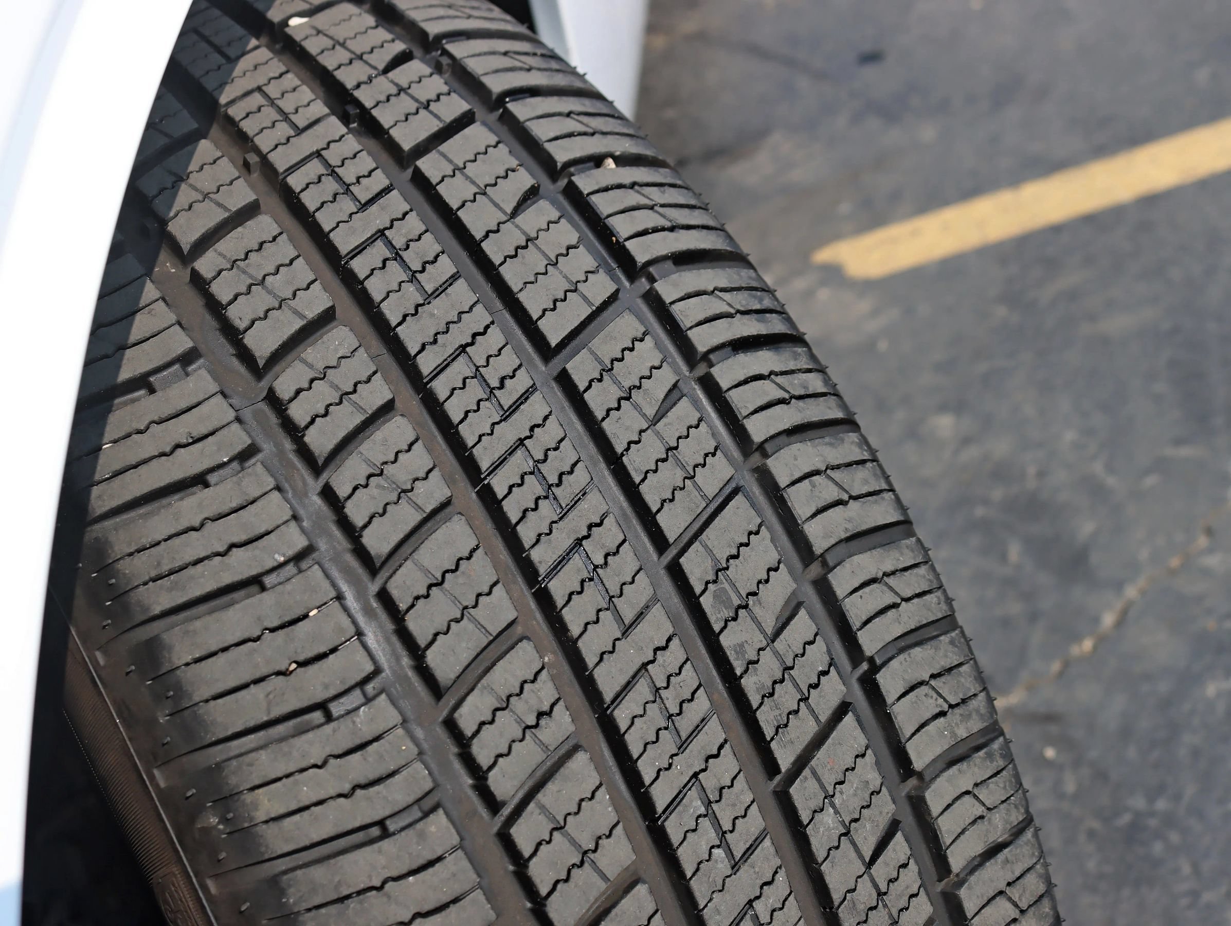 Used 2021 Dodge Challenger R/T RWD image 31