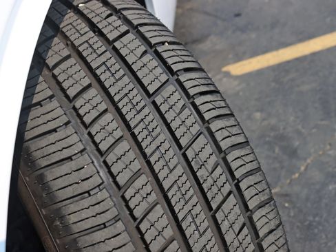 Used 2021 Dodge Challenger R/T RWD image 31