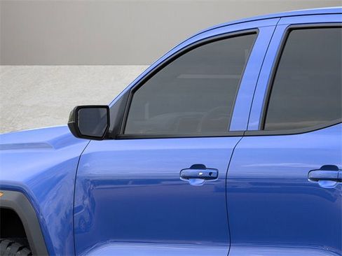 New 2025 GMC Canyon Elevation w/ Convenience Package image 12