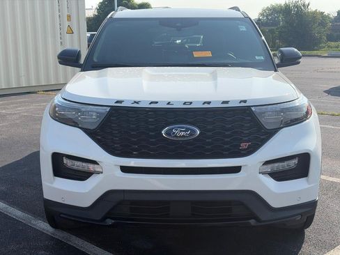 Used 2023 Ford Explorer ST w/ Equipment Group 401A AWD/4WD image 2