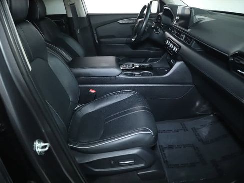 Used 2024 Honda Pilot Elite image 37