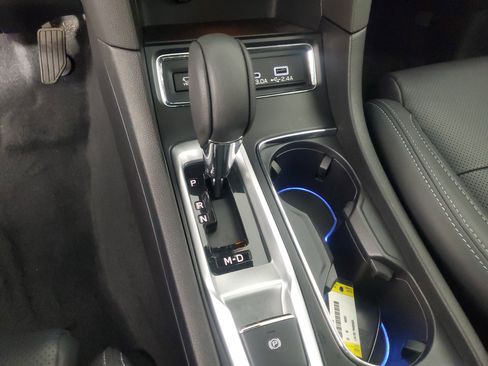 Used 2023 Subaru Ascent Limited w/ Technology Package image 17