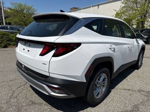 New 2026 Hyundai Tucson SE AWD/4WD image 9