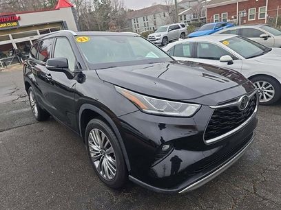 Used 2021 Toyota Highlander Platinum