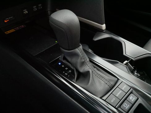 Certified 2025 Toyota Camry LE image 24