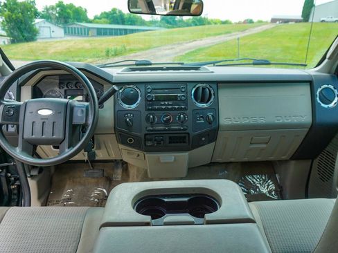 Used 2008 Ford F250 Lariat AWD/4WD image 11