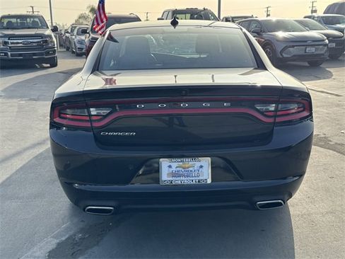 Used 2023 Dodge Charger SXT image 3