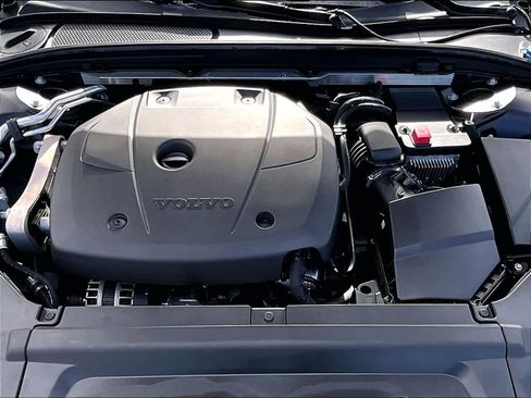 Used 2017 Volvo S90 T6 Inscription w/ Vision Package image 13