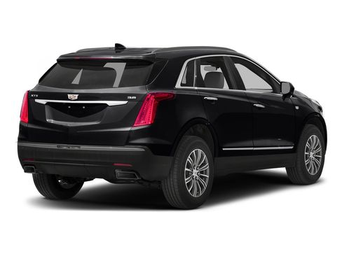 Used 2018 Cadillac XT5 Luxury AWD/4WD image 43