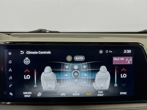 Used 2024 Nissan Ariya FWD image 24