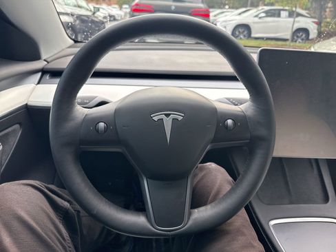 Used 2021 Tesla Model 3 Performance image 14