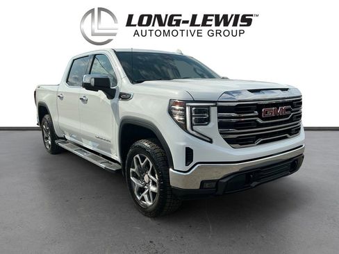 Used 2023 GMC Sierra 1500 SLT AWD/4WD image 10