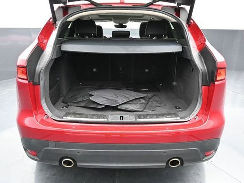 Used 2019 Jaguar F-PACE Premium AWD/4WD image 9