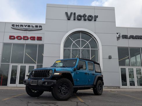 Used 2024 Jeep Wrangler Willys AWD/4WD image 1
