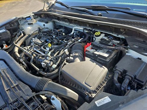 Used 2022 Ford Escape SE w/ Cold Weather Package image 13