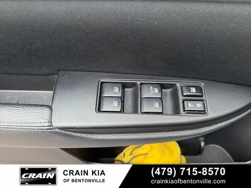 Used 2013 Subaru Outback 2.5i image 13