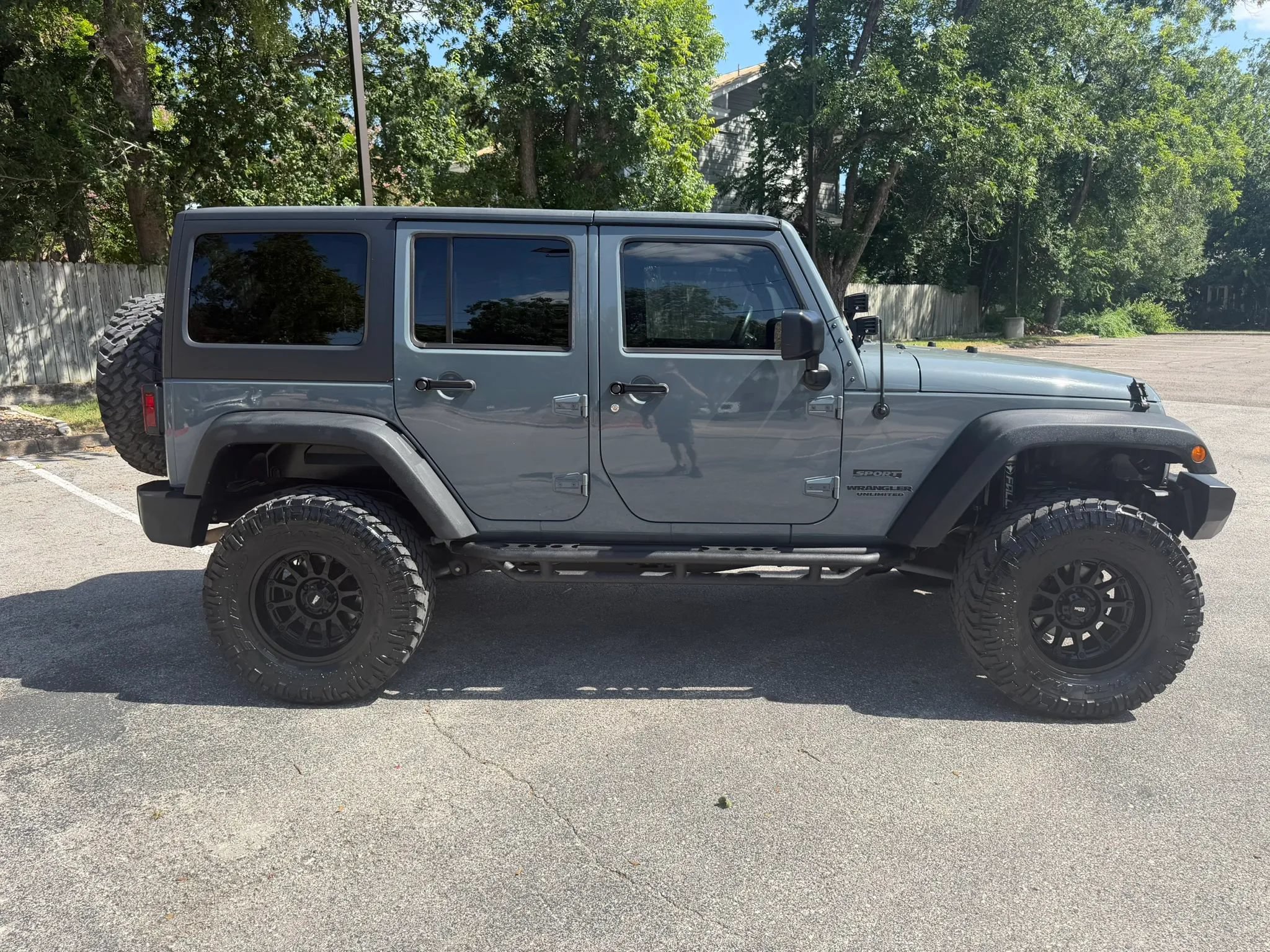 Used 2014 Jeep Wrangler Unlimited Sport w/ Quick Order Package 24S AWD/4WD image 4