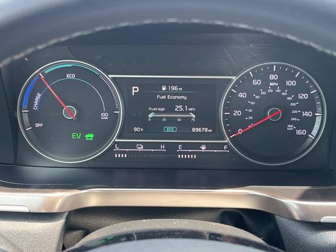 Used 2022 Kia Sorento S FWD image 46