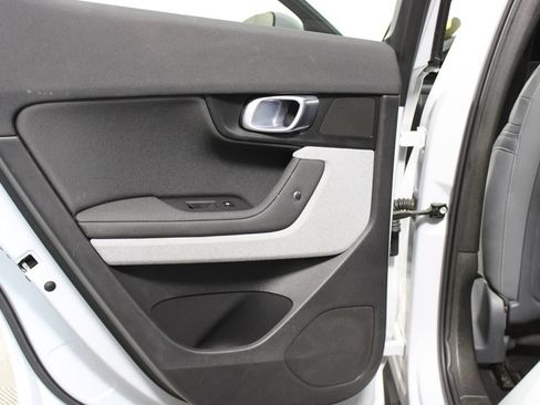 Used 2023 Polestar Polestar 2 FWD image 22