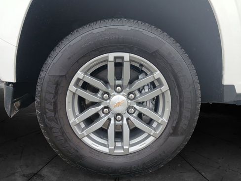 Certified 2025 Chevrolet Colorado LT w/ LT Convenience Package AWD/4WD image 13
