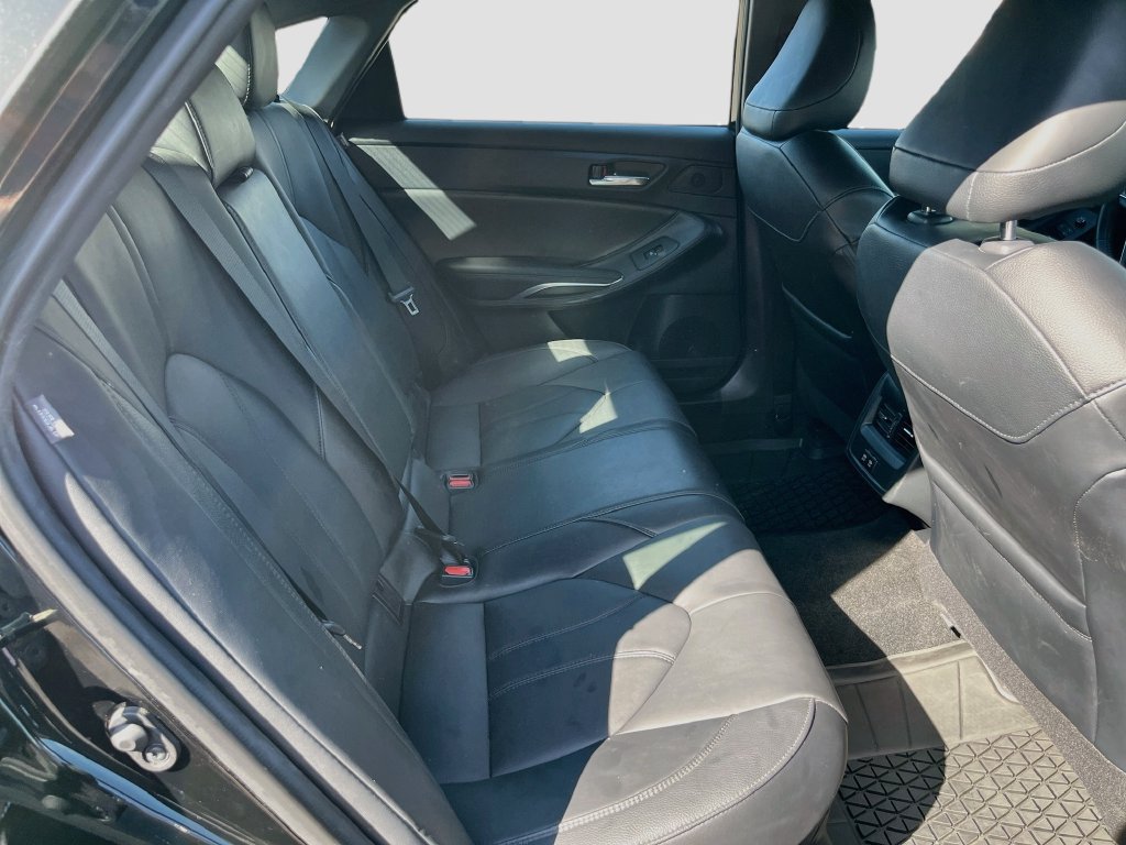 Used 2020 Toyota Avalon XLE w/ Moonroof Package FWD image 27