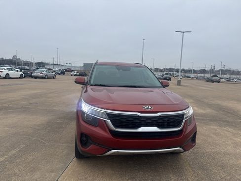 Used 2021 Kia Seltos S image 3