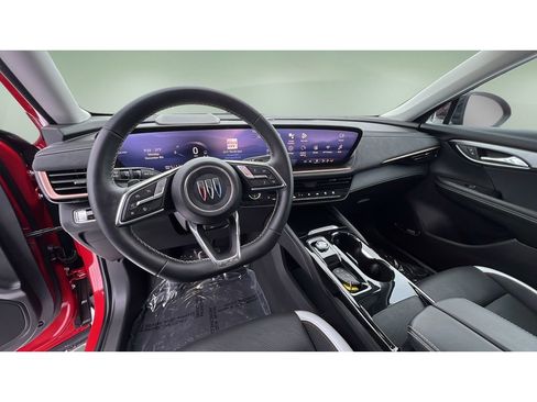 Certified 2025 Buick Envision Sport Touring image 22