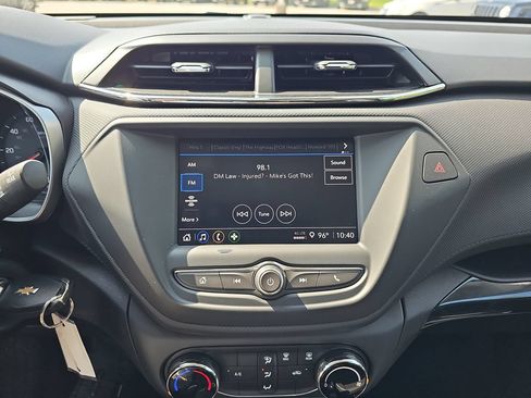 Used 2023 Chevrolet TrailBlazer LS FWD image 23