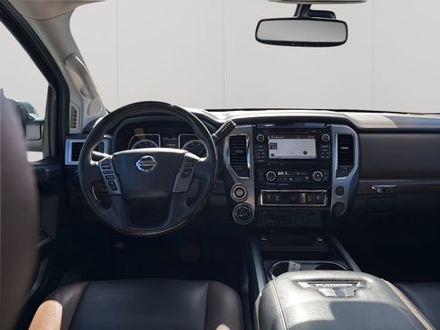 Used 2018 Nissan Titan Platinum Reserve w/ Platinum Utility Package image 22