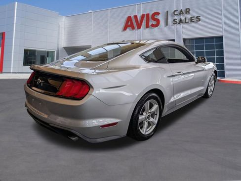 Used 2019 Ford Mustang Coupe RWD image 6
