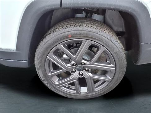 New 2026 Jeep Compass Limited image 9