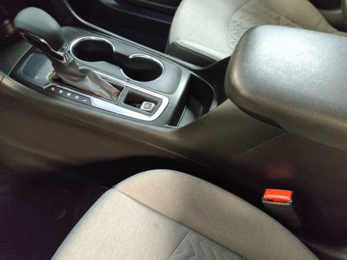 Used 2023 Chevrolet Equinox LS w/ LS Convenience Package image 26