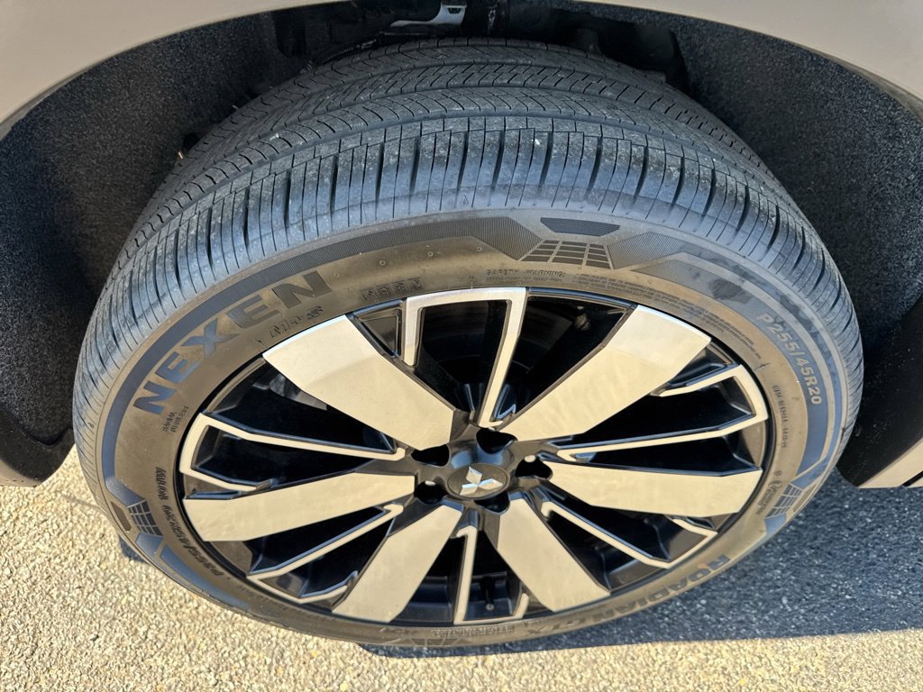 New 2026 Mitsubishi Outlander SE AWD/4WD image 42