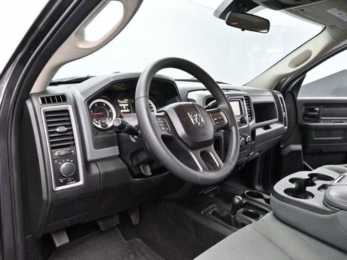 Used 2018 RAM 2500 Tradesman w/ Chrome Appearance Group AWD/4WD image 12