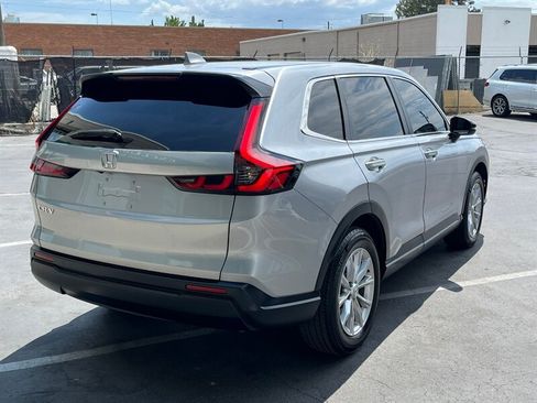 Used 2023 Honda CR-V EX-L image 7
