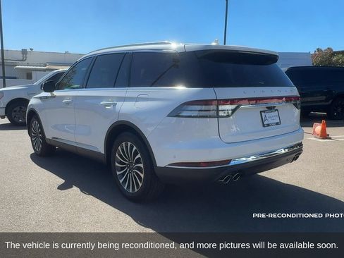 Used 2024 Lincoln Aviator Reserve w/ Equipment Group 201A RWD image 8