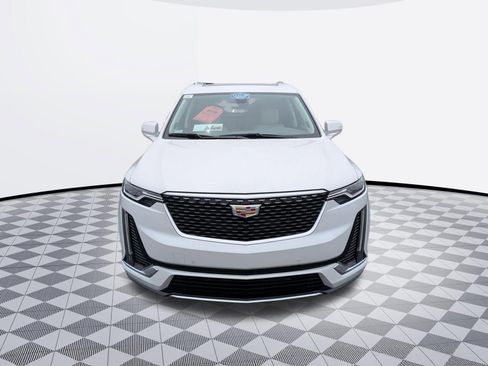 Used 2024 Cadillac XT6 Premium Luxury w/ LPO, Floor Liner Package AWD/4WD image 2