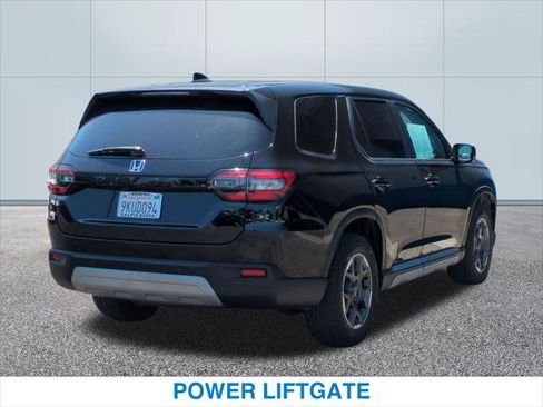 Used 2024 Honda Pilot EX-L image 7