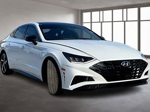 Used 2022 Hyundai Sonata SEL Plus image 3