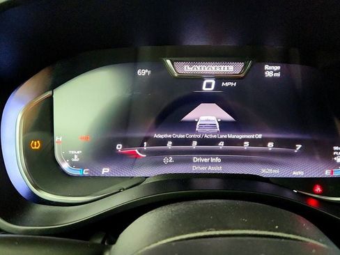 Used 2025 RAM 1500 Laramie w/ Night Edition AWD/4WD image 15