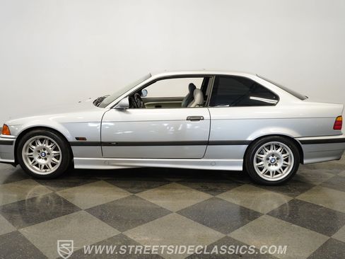 Used 1996 BMW M3 Coupe RWD image 8