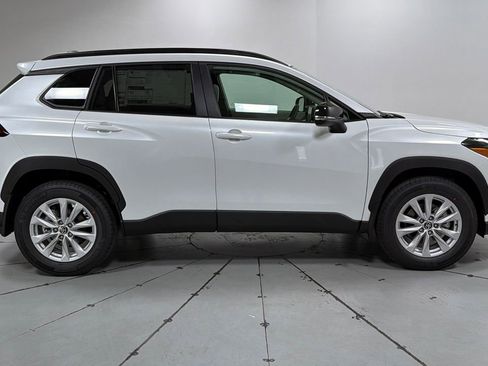New 2026 Toyota Corolla Cross LE image 6