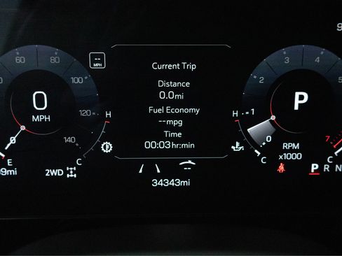 Used 2025 GMC Yukon Denali AWD/4WD image 17