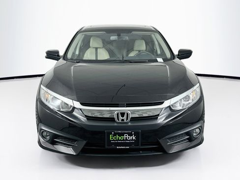 Used 2017 Honda Civic EX-L image 2