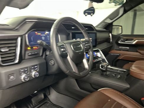 Certified 2023 GMC Sierra 1500 Denali Ultimate image 10