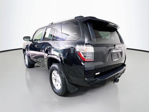 Used 2024 Toyota 4Runner SR5 AWD/4WD image 9